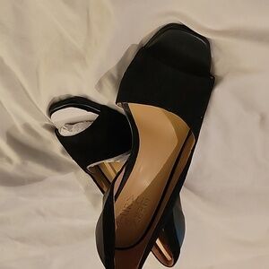 New size 6 black dress Naturalizer shoes